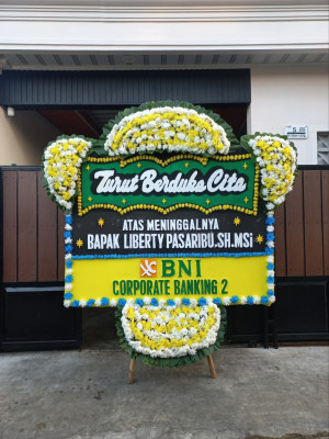 Papan Bunga Duka di Kelapa Indah
