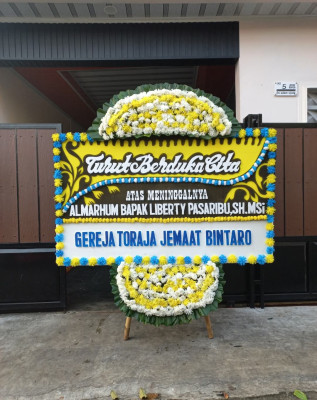 Papan Bunga Duka di Kelapa Indah